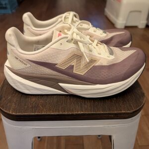 Men's New Balance Fuel Cell Rebel V.5 Running Shoes